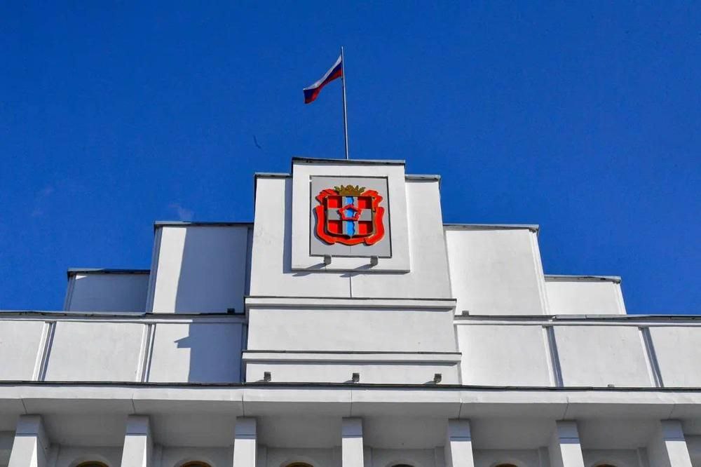 По решению губернатора Виталия Хоценко 7 муниципальным районам увеличили субсидии на возмещение ЛПХ затрат по производству молока на 3,5 млн рублей